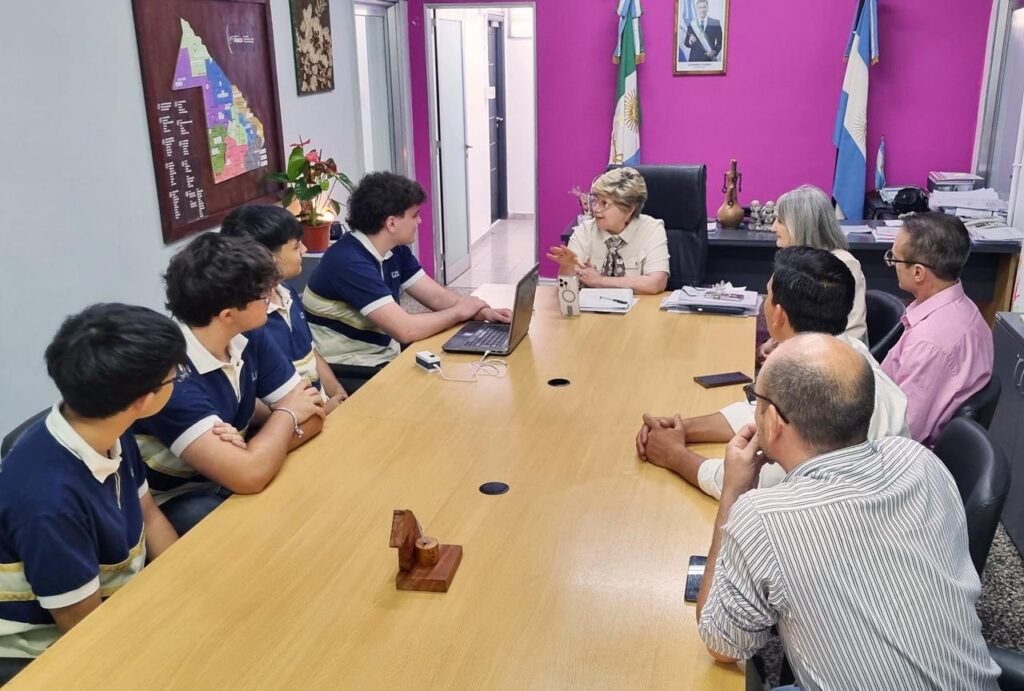 whatsapp-image-2025-11-11-at-6-09-53-pm-6913a6ae8d23b589803611