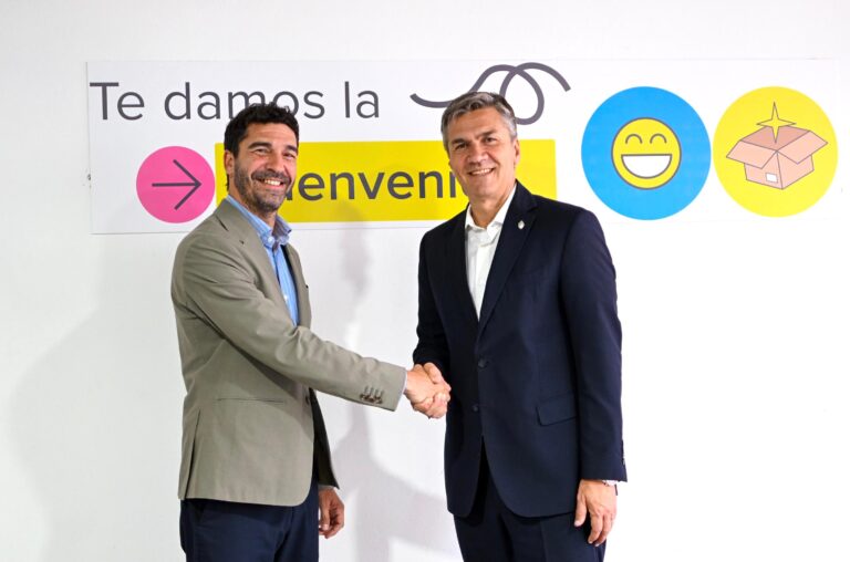 1001008528-692dae08052b4908774985