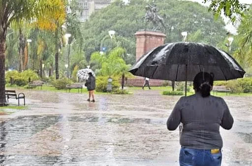 Lluvias-Plaza-25